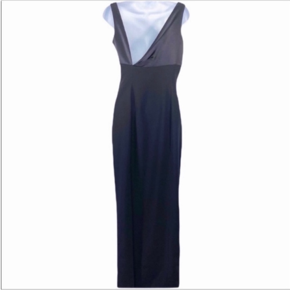 TAHARI sleeveless long formal dress 4 - Picture 2 of 13